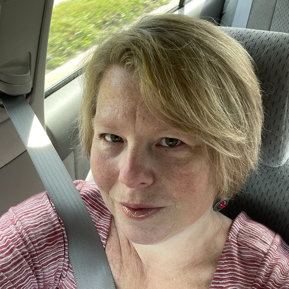 Meet your Posher, Christine
